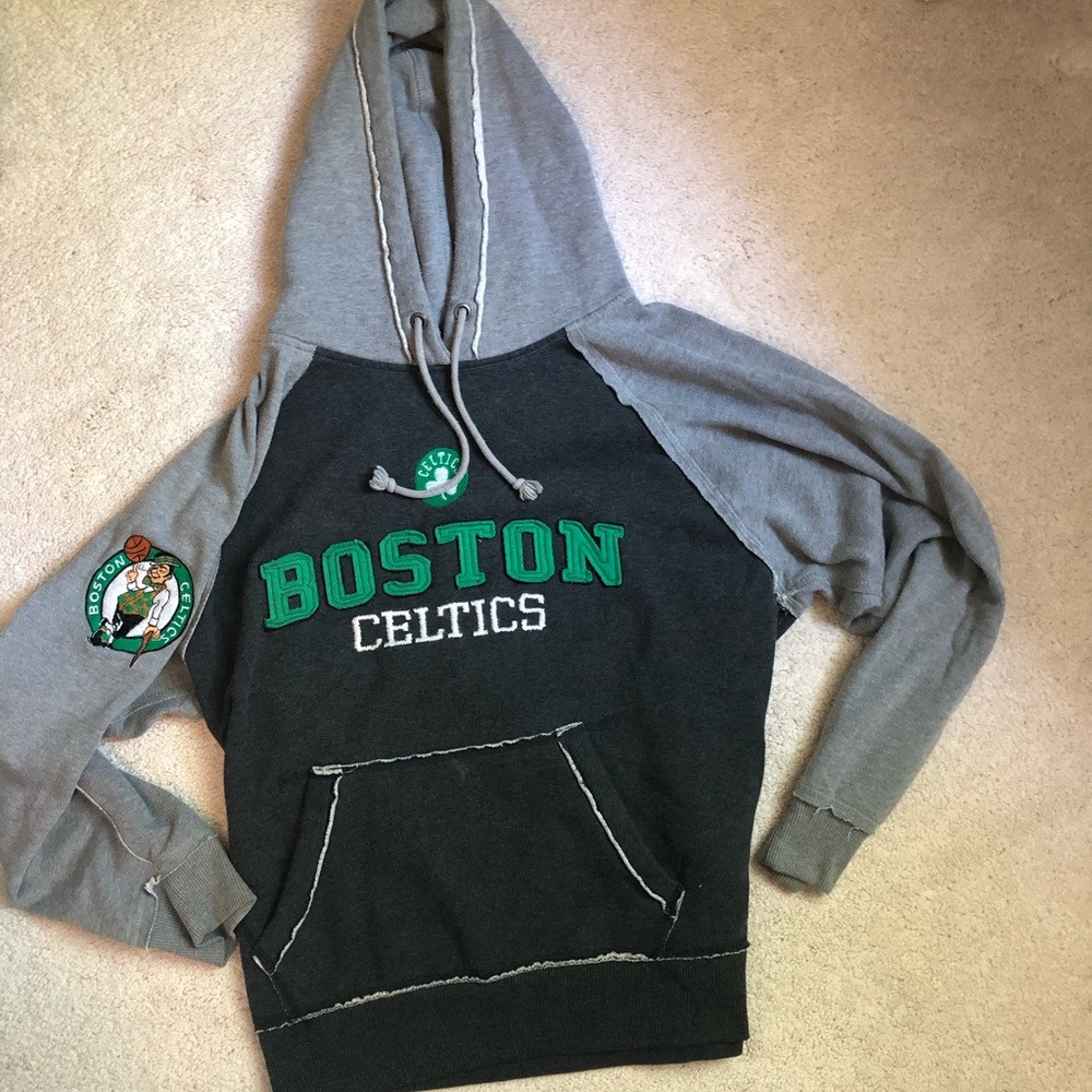J.america Vintage Boston Celtics Hoodie